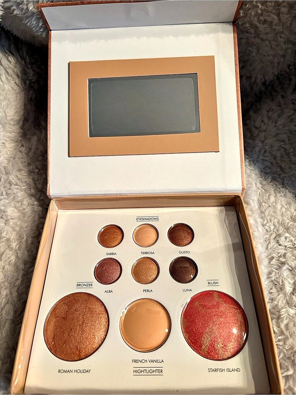 Makeup Palette Brown & Red